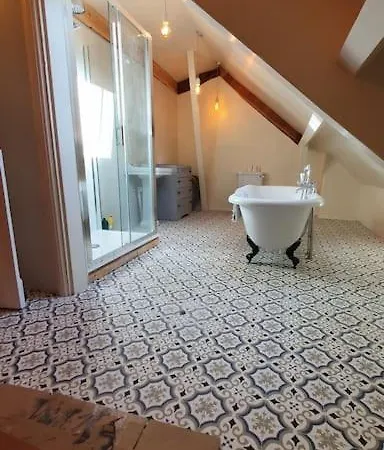 Eta's Manor @ Brooklands * Maryport